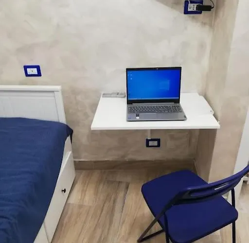 Nest - Grazioso Monolocale Indipendente *